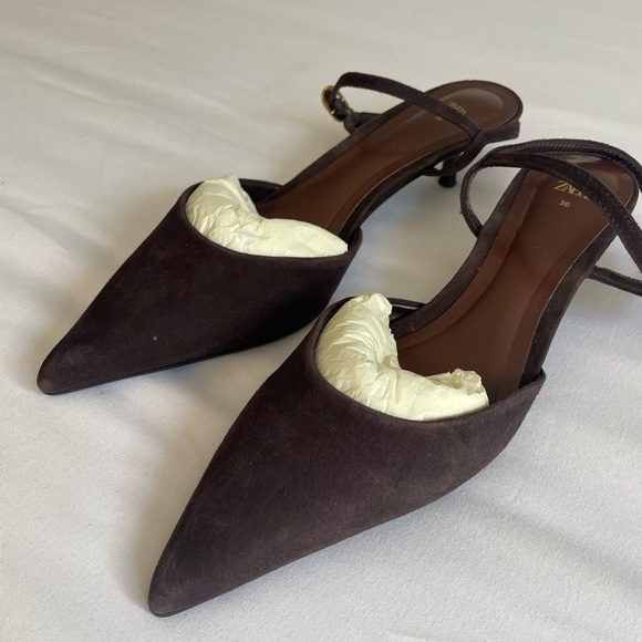 Like New Zara Deep Brown Suede Pointed Toe Mary Jane Kitten Heel EU 36 | US 6 - Picture 9 of 16